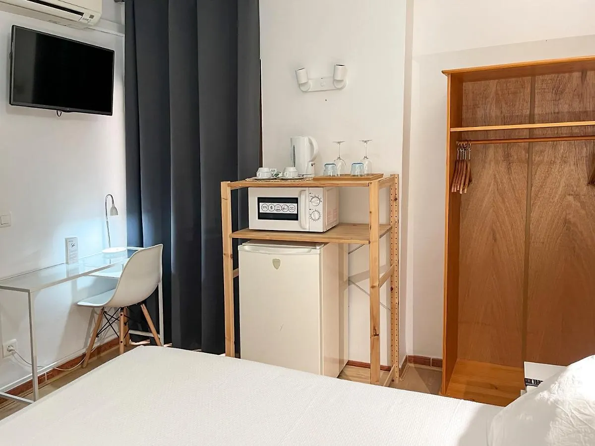 Beatriz Charming Hostal 0*, Torremolinos Spain